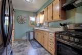 164 Plummer Avenue - Photo 8