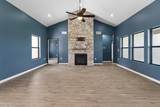 535 Pheasant Drive - Photo 3