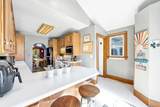 822 5TH Avenue - Photo 17