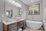 6392 Lakeshore Road - Photo 44