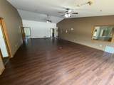 209 Forest Street - Photo 5