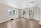 407 Hamburg Street - Photo 6
