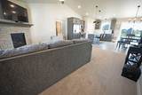 880 Joeanna Way - Photo 2