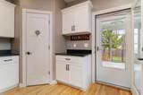 304 Spencer Street - Photo 14