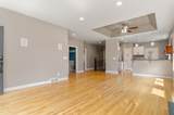 304 Spencer Street - Photo 4