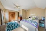 810 Oviatt Street - Photo 22