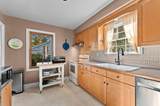 354 Lazarre Avenue - Photo 8
