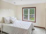 1564 Plummer Street - Photo 15
