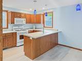 1564 Plummer Street - Photo 8