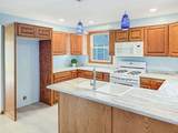 1564 Plummer Street - Photo 9
