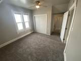 800 St George Street - Photo 4