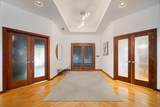 966 Thornberry Drive - Photo 2