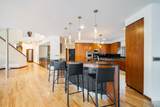 966 Thornberry Drive - Photo 14