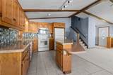 634 Walnut Place - Photo 14