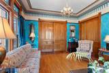 1107 Algoma Boulevard - Photo 9