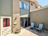 1235 Nicolet Cercle - Photo 2