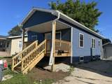 828 School Place - Photo 2