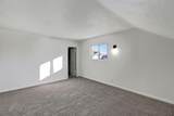 236 South Park Avenue - Photo 27