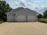 909 Country Club Lane - Photo 21