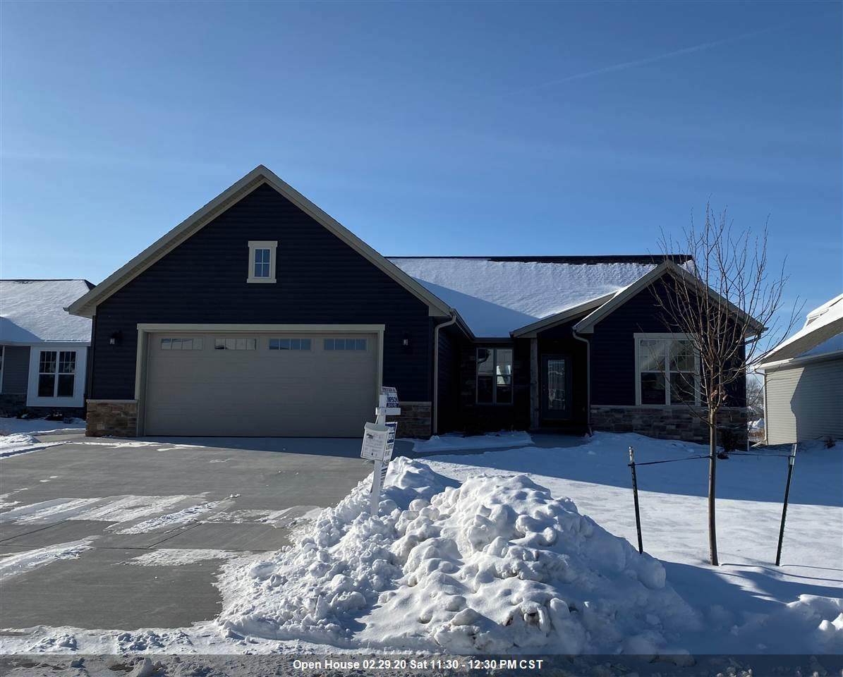 3168 Enchanted Court - Photo 1