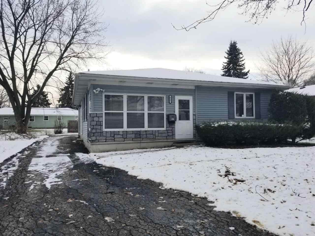 957 Pierce Avenue - Photo 1