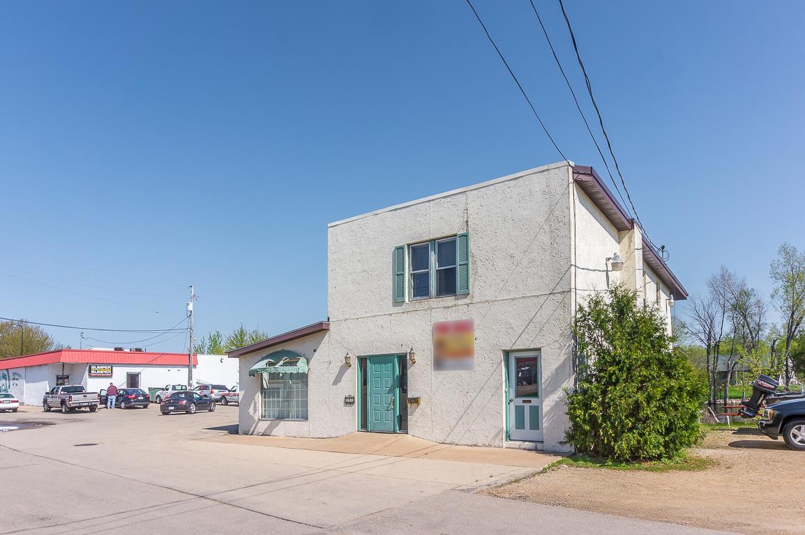 117 South Water Street - Photo 1