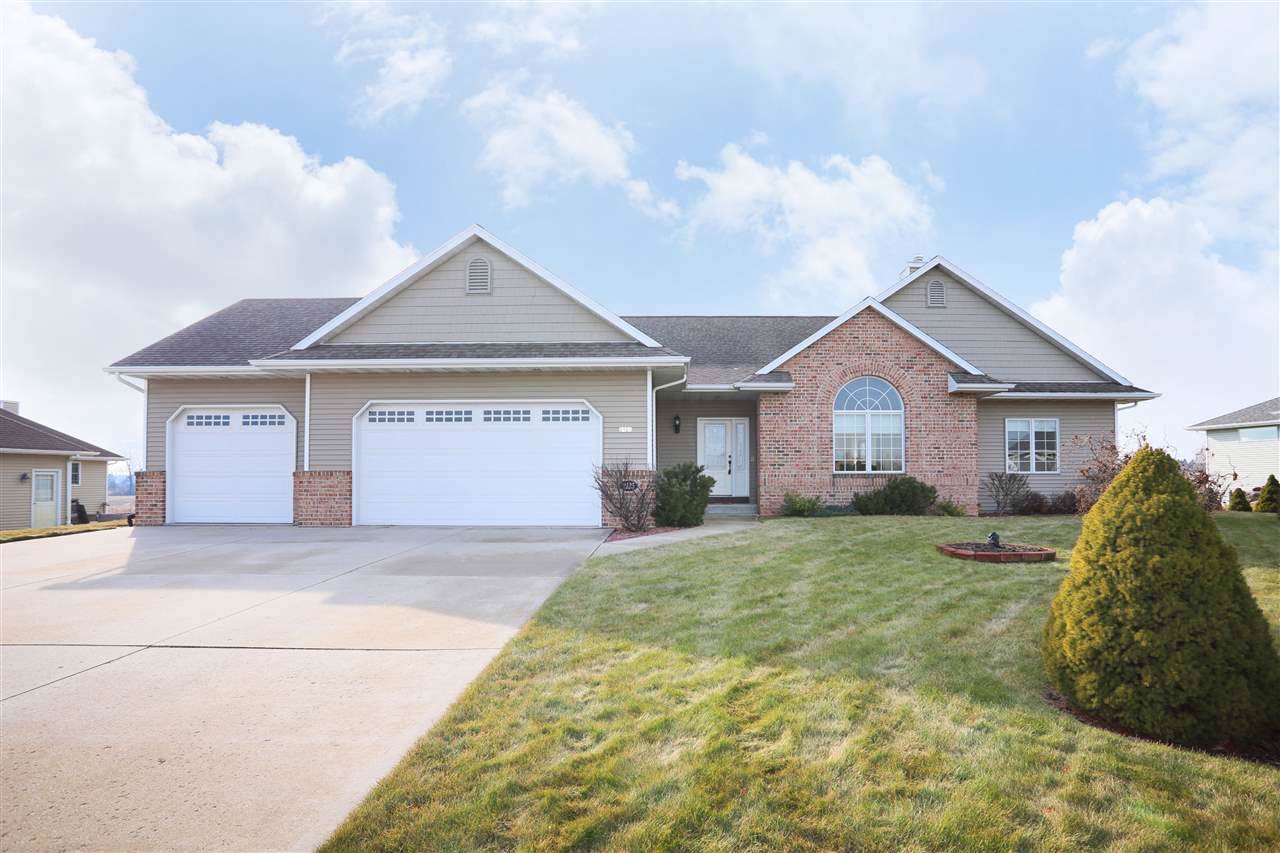 2125 Schinker Creek Road - Photo 1