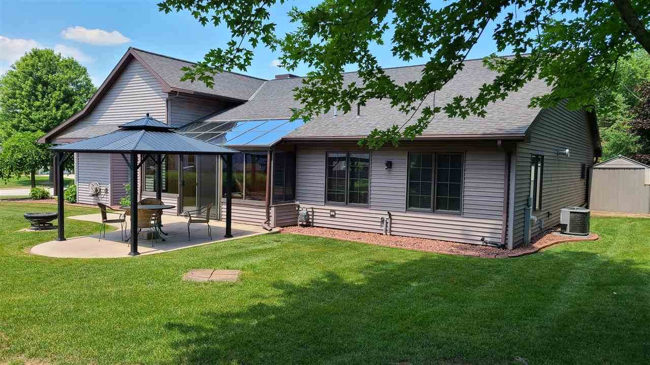 1221 Tara Marie Lane - Photo 1