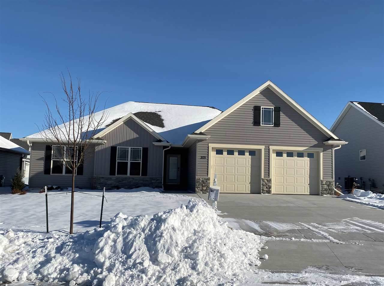 3175 Enchanted Court - Photo 1