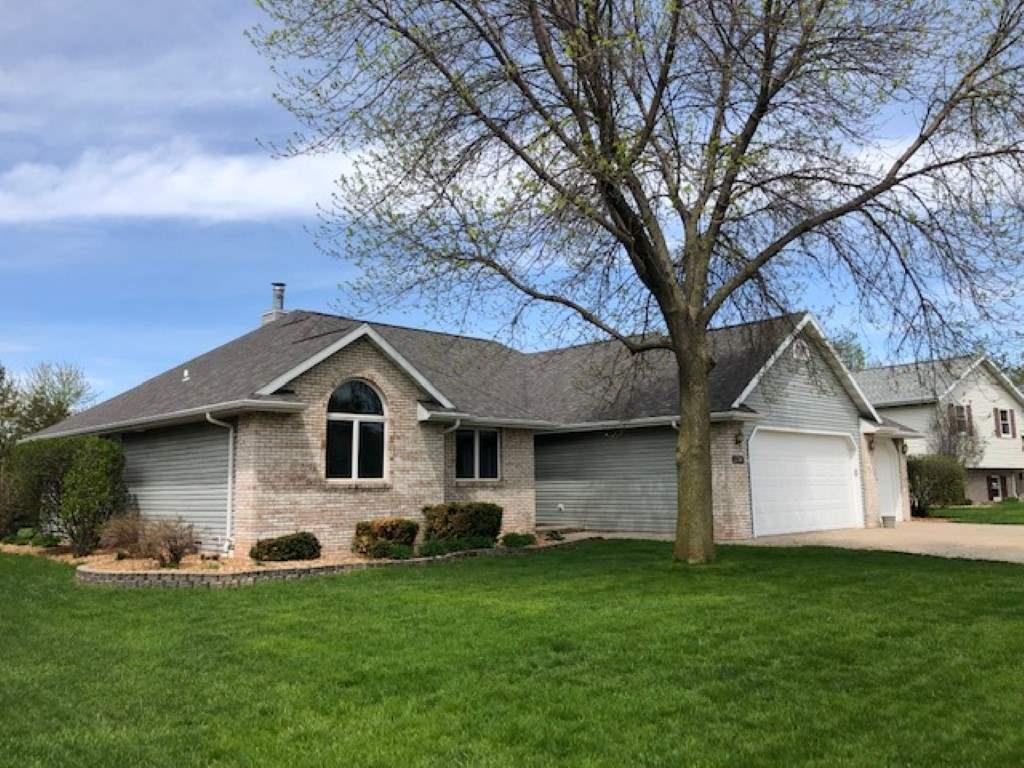 1240 Deer Haven Drive - Photo 1