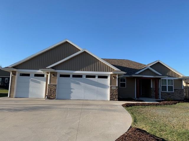 3326 Shawano Avenue - Photo 1 3326 Shawano Avenue - Photo 1