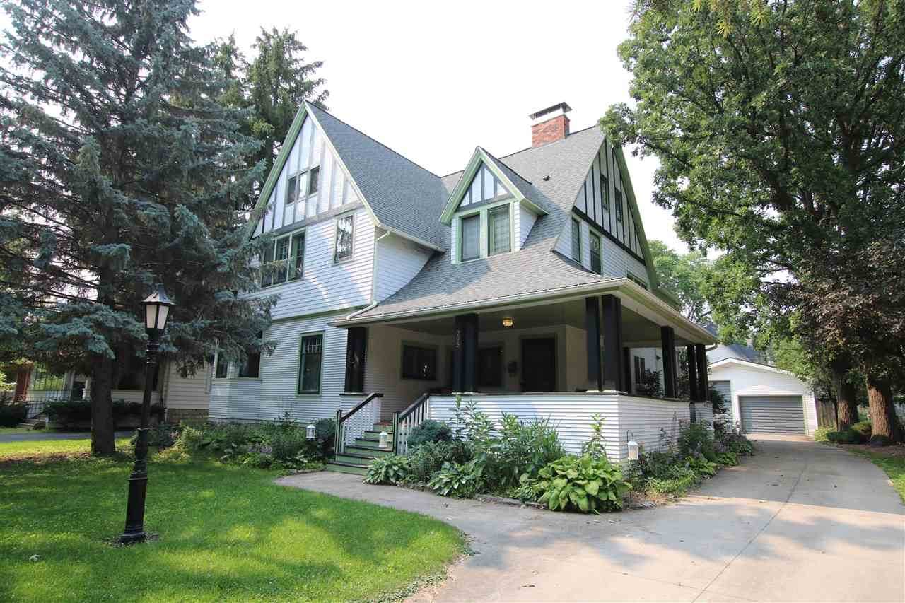 295 Sheboygan Street - Photo 1