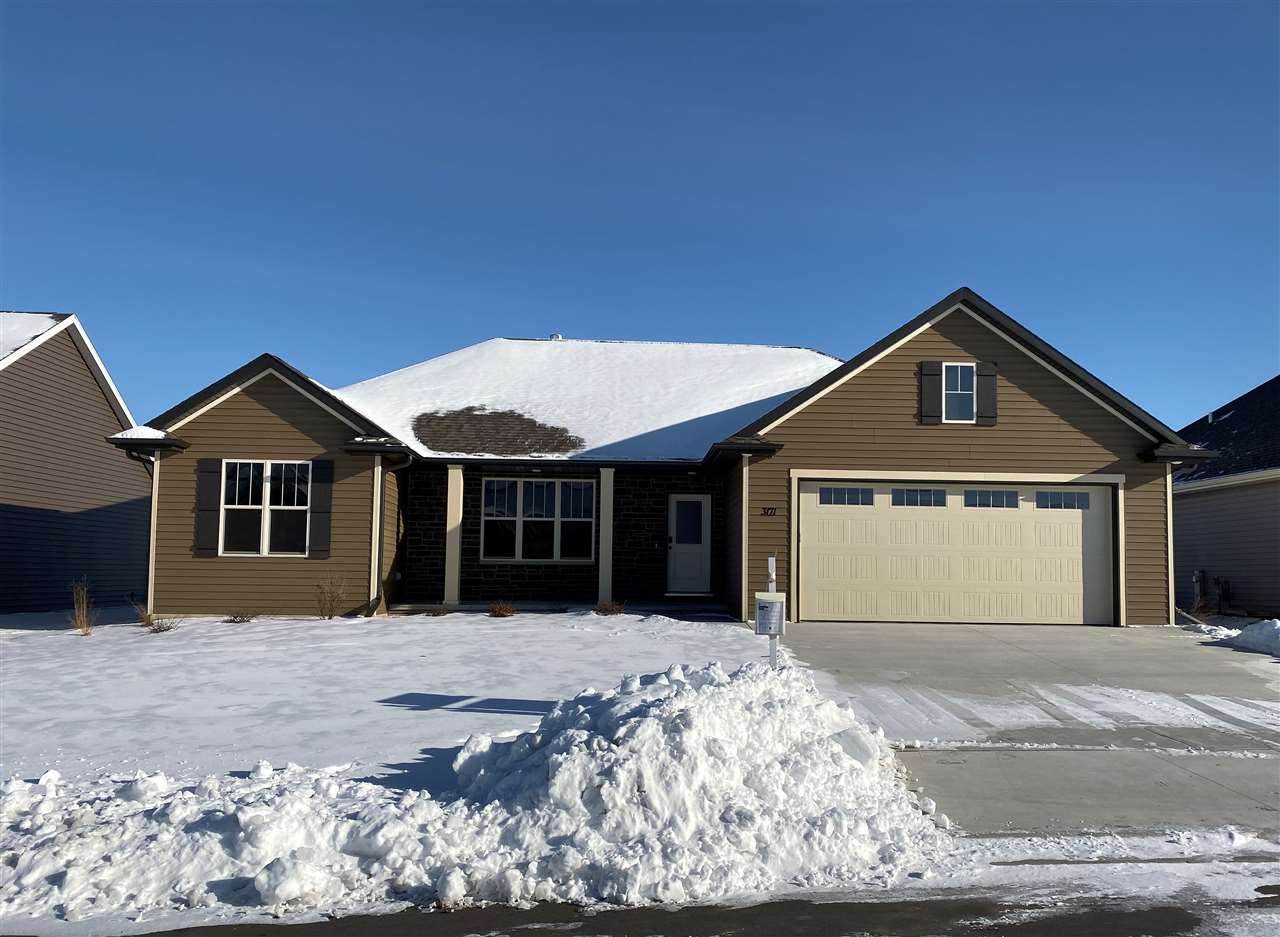 3171 Enchanted Court - Photo 1