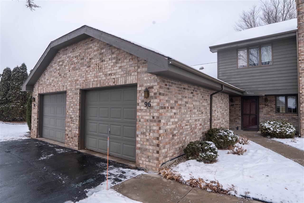 96 Spencer Village Court - Photo 1