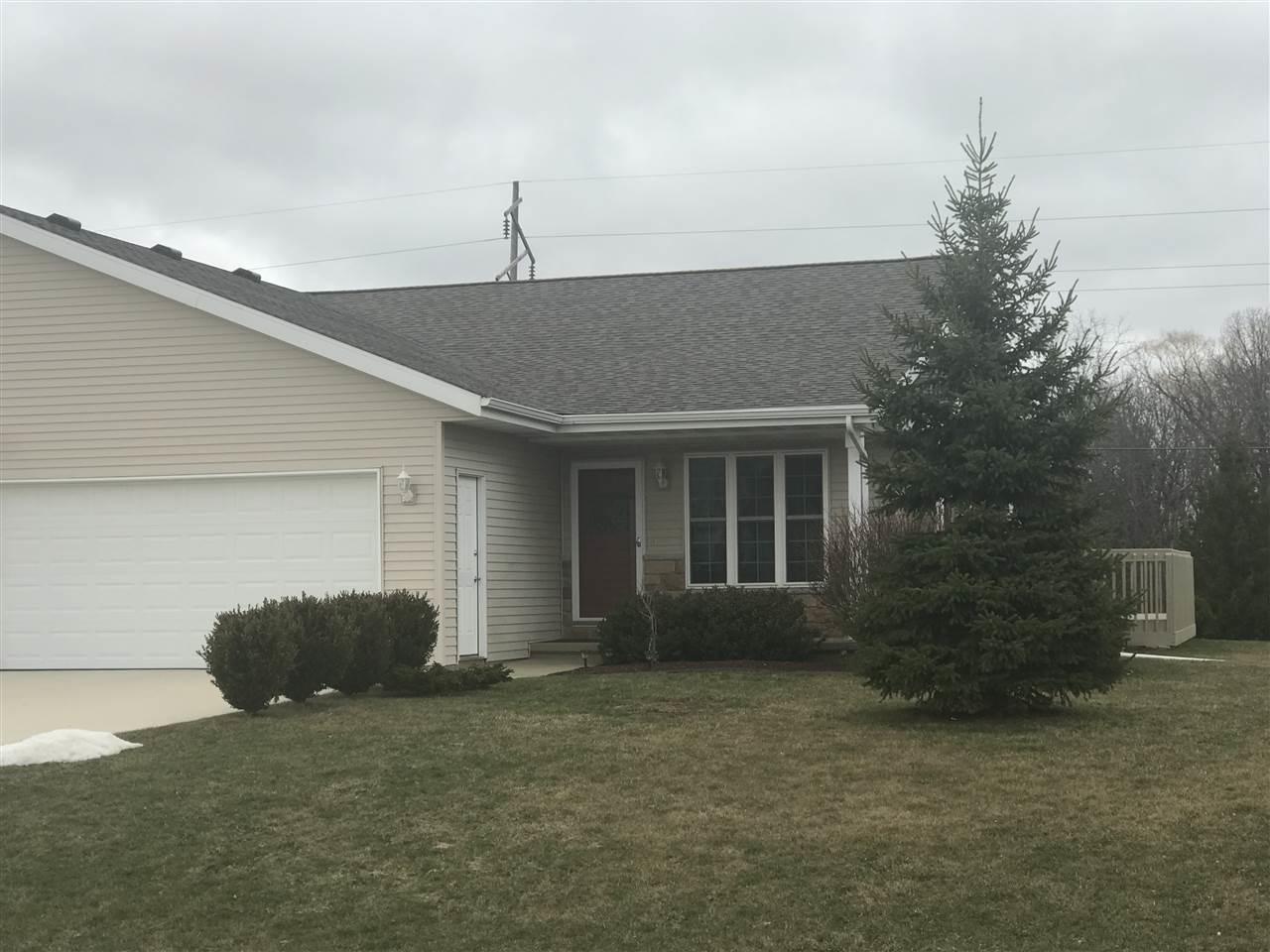 N5995 Westview Drive - Photo 1