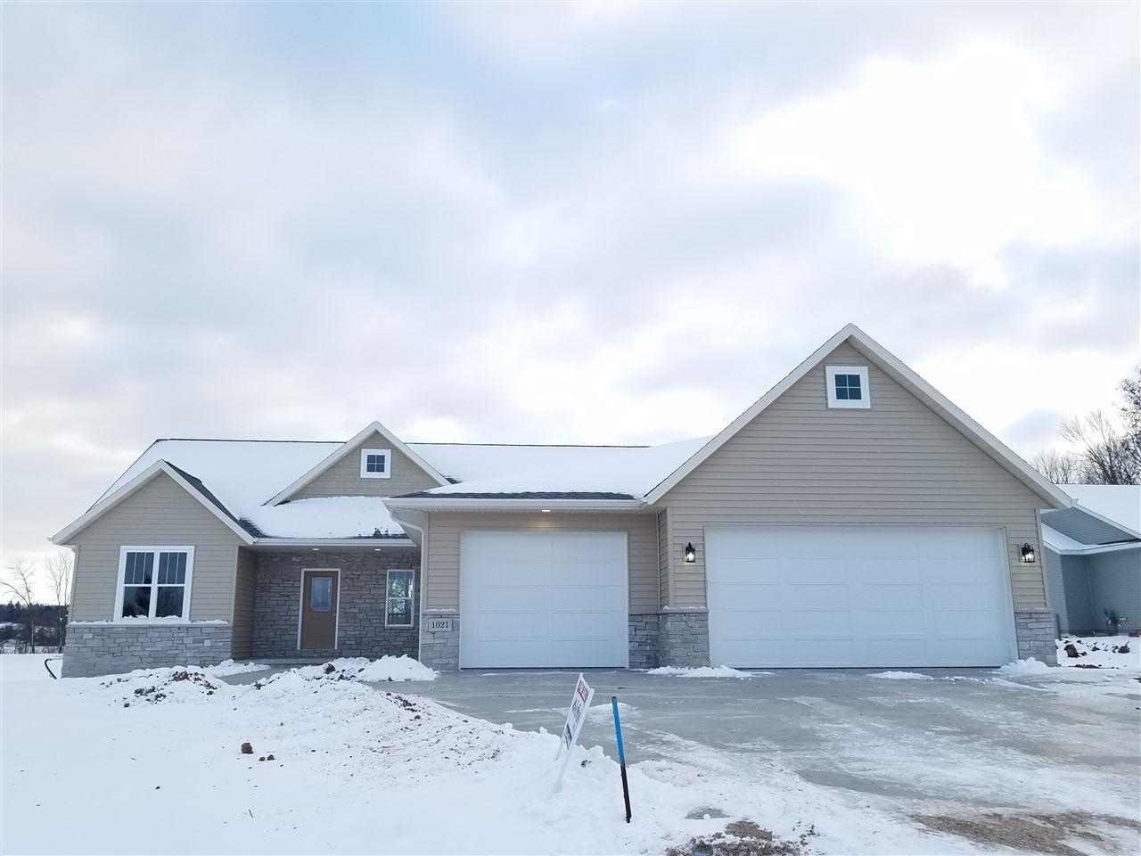 1021 Mill Pond Circle - Photo 1