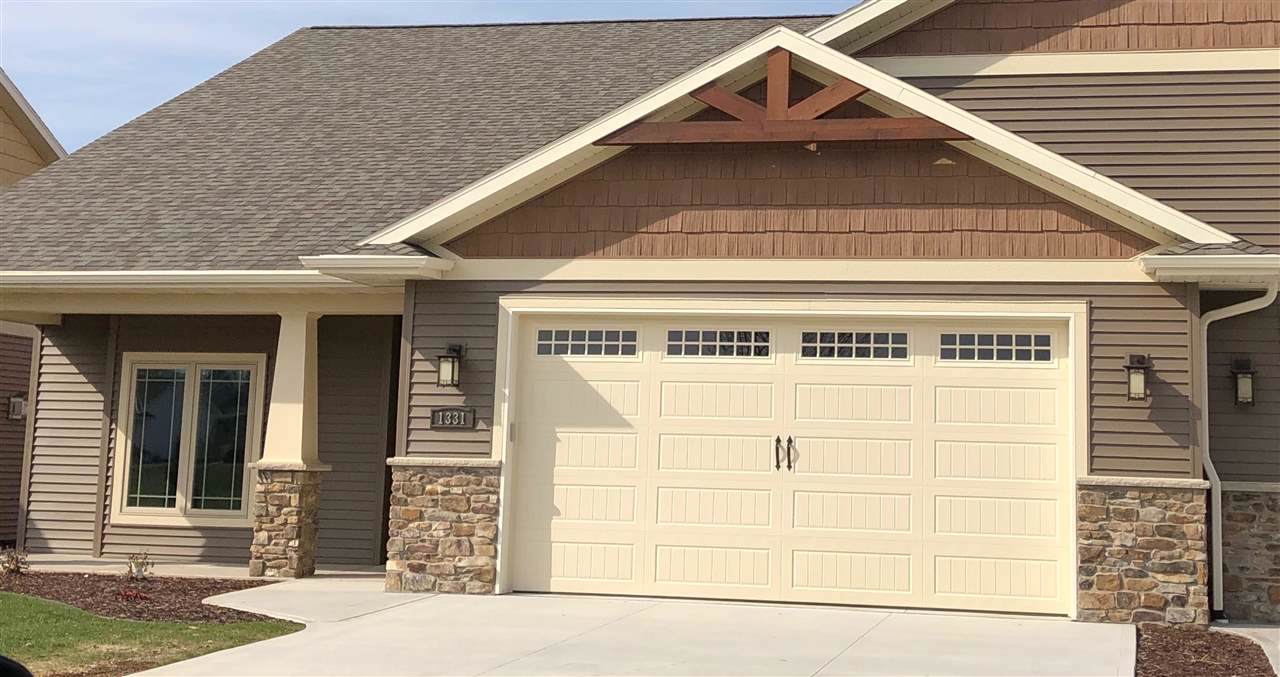 1323 Prairie Lake Circle - Photo 1