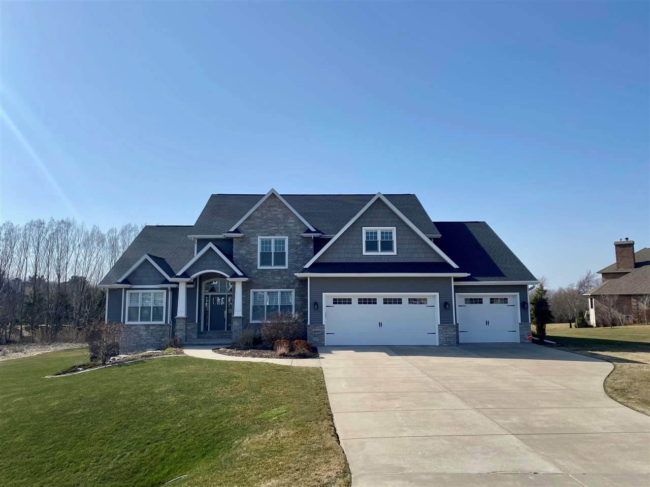 3400 Amber Lane - Photo 1