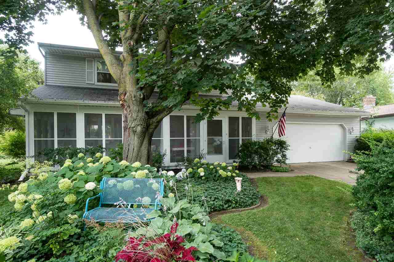 1285 Huron Court - Photo 1