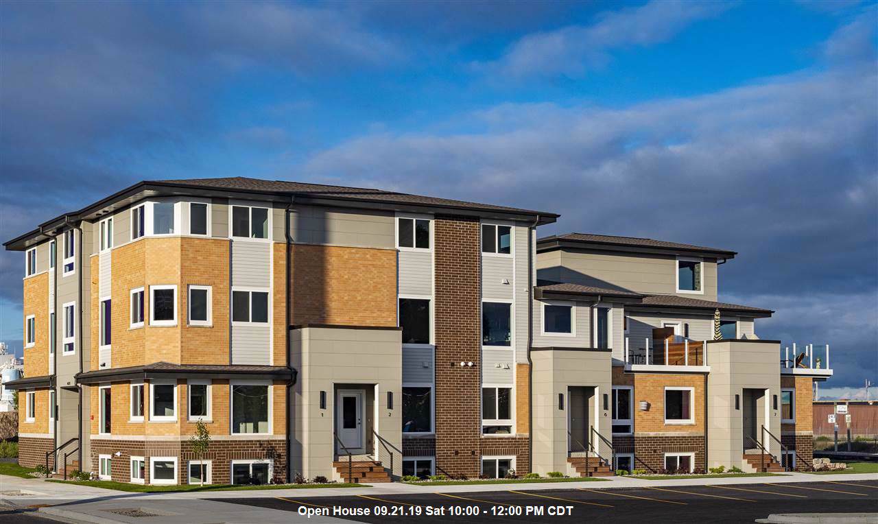 400 Donald Driver Way - Photo 1