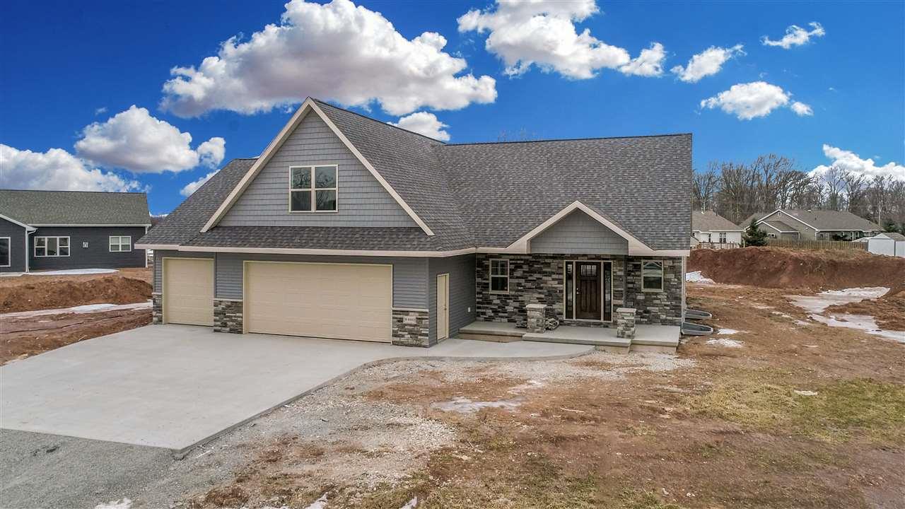 4882 Mustang Drive - Photo 1