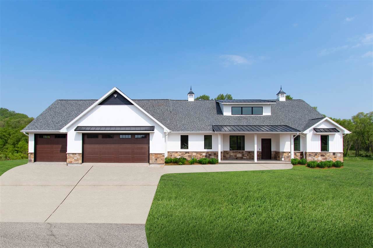 W7494 Cross Country Lane - Photo 1