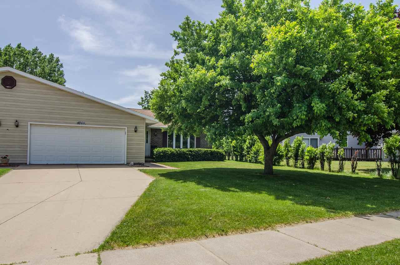 1968 Ridgeway Drive - Photo 1