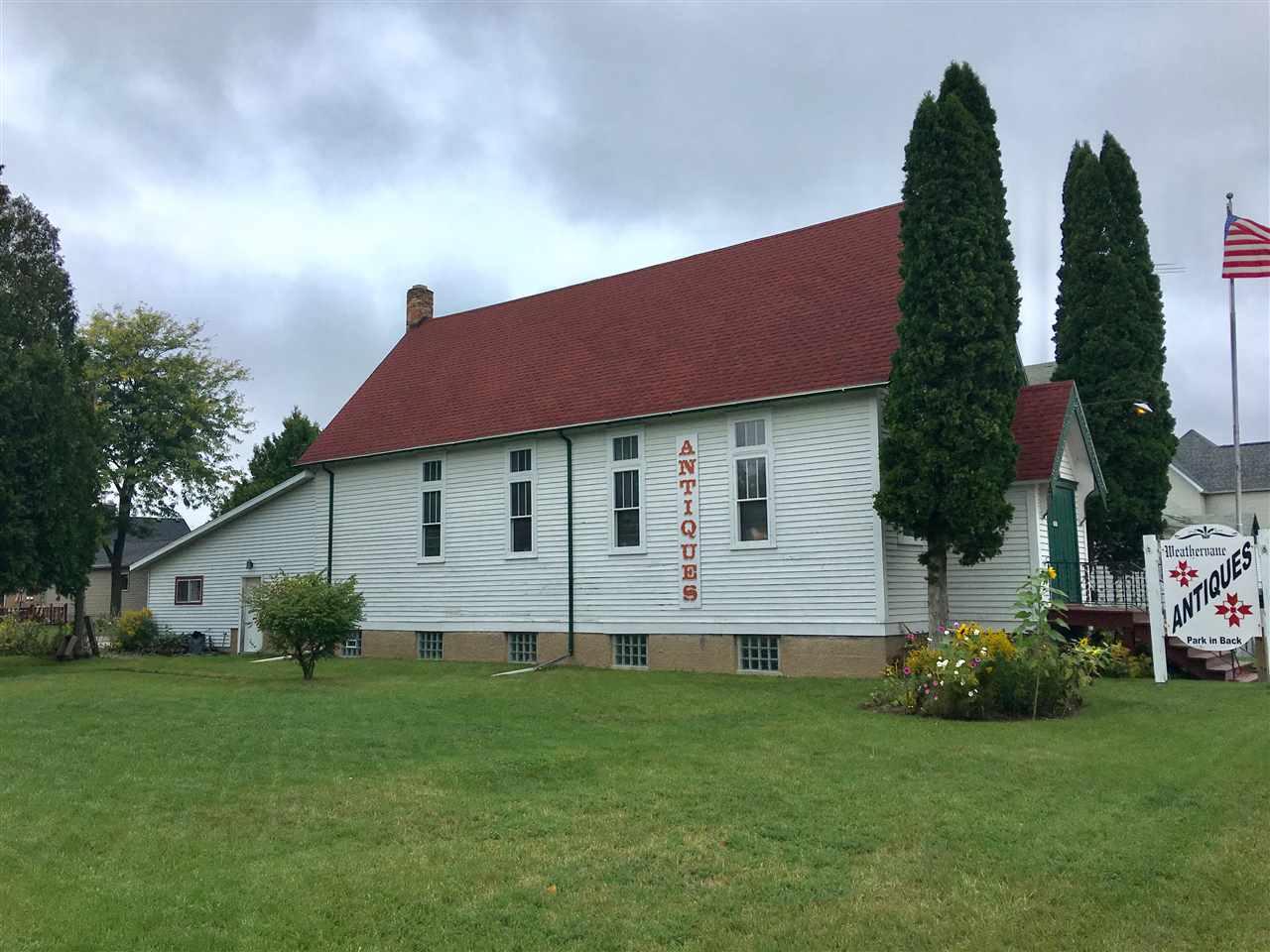 1059 Marinette Avenue - Photo 1