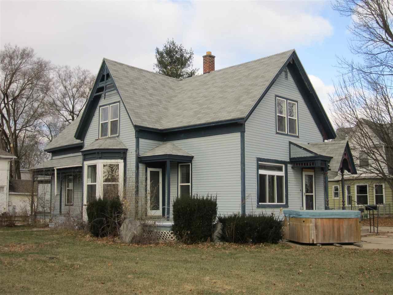 719 Franklin Street - Photo 1