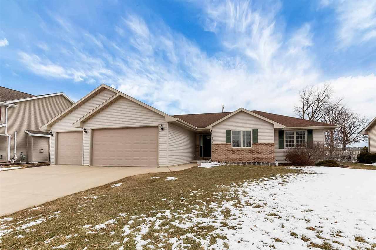 3079 Beth Drive - Photo 1