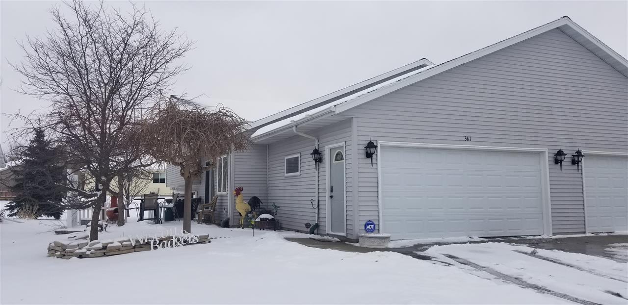 361 Mary Lee Drive - Photo 1