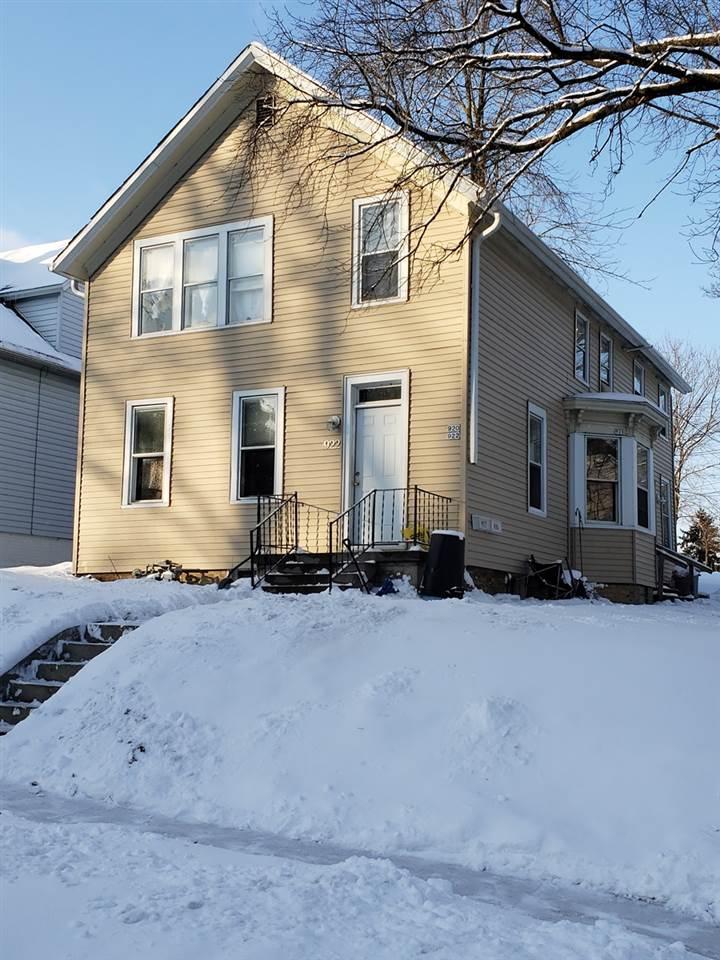 922 Broadway Avenue - Photo 1