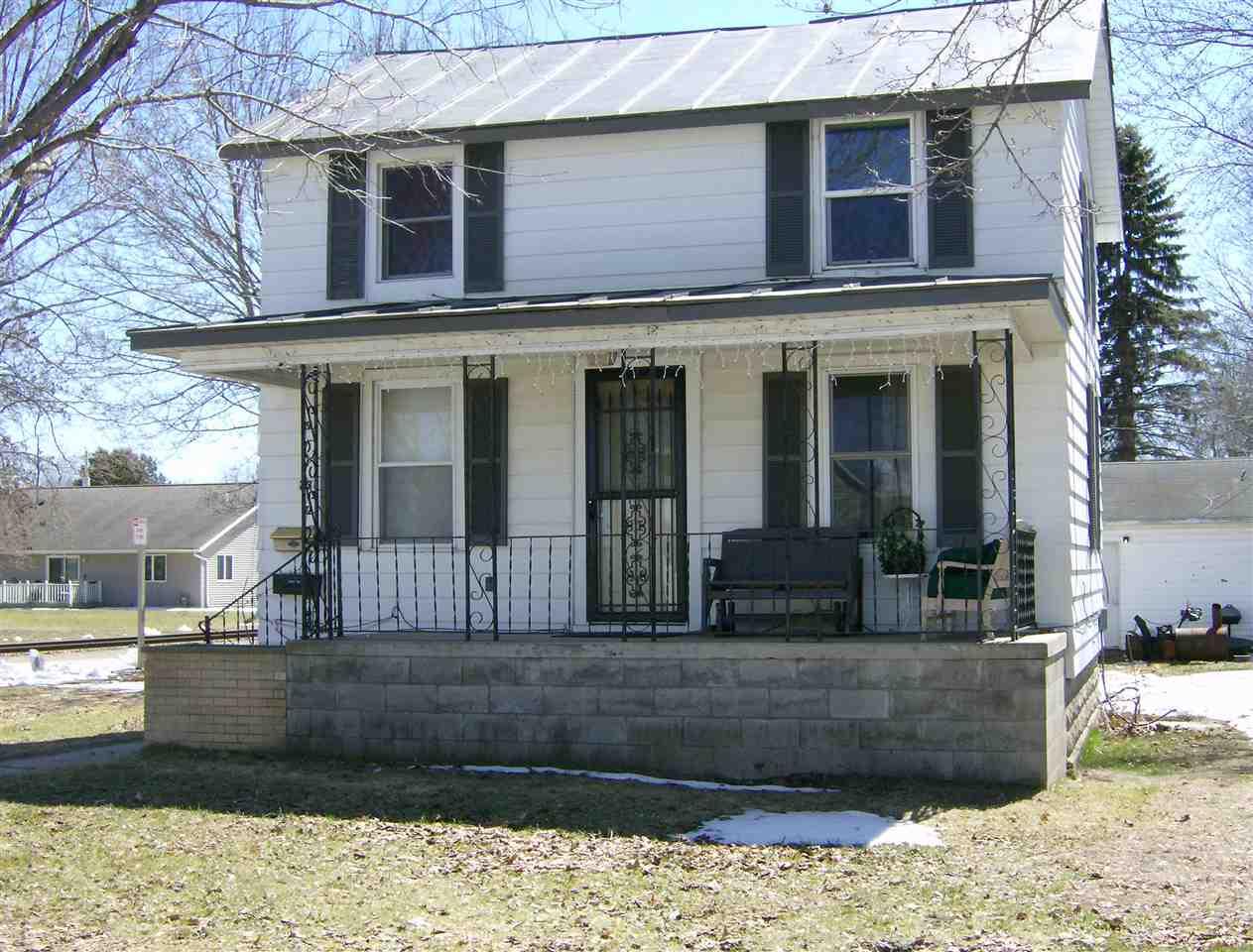 236 Center Street - Photo 1 236 Center Street - Photo 1