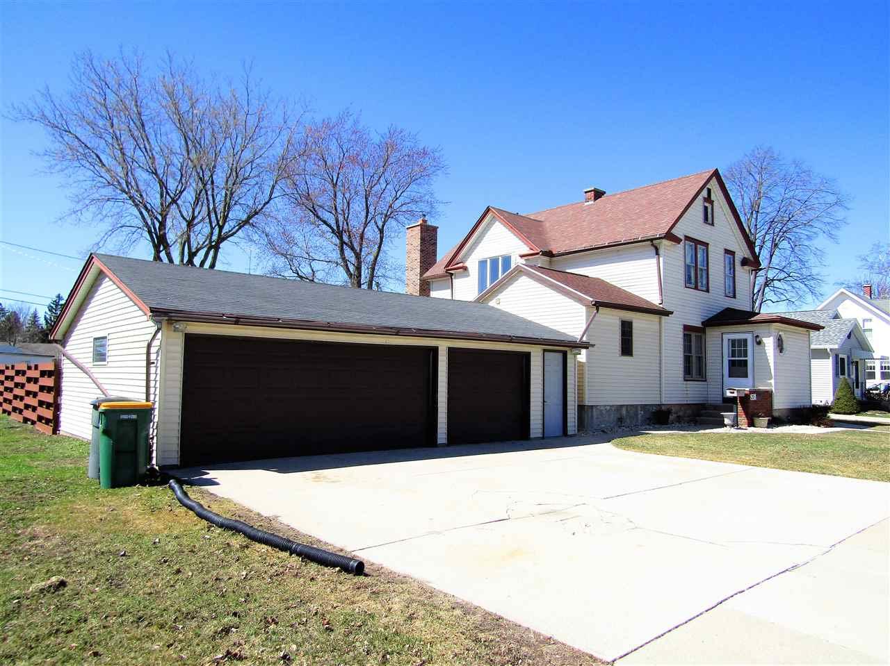 831 Minnesota Avenue - Photo 1